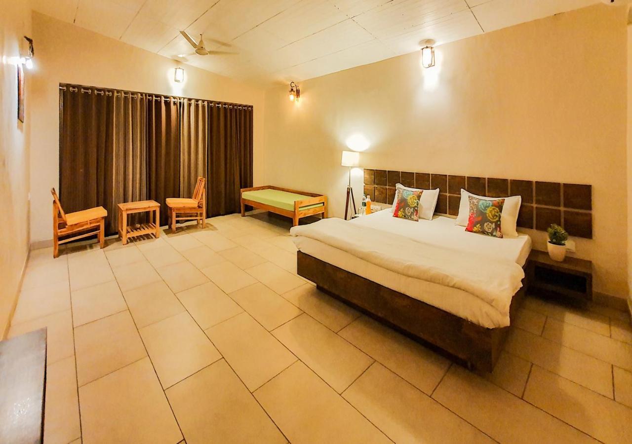 เดอะ สัตปุระ ปัญจทัฏวา วิลลา Hotel Khapa  ภายนอก รูปภาพ