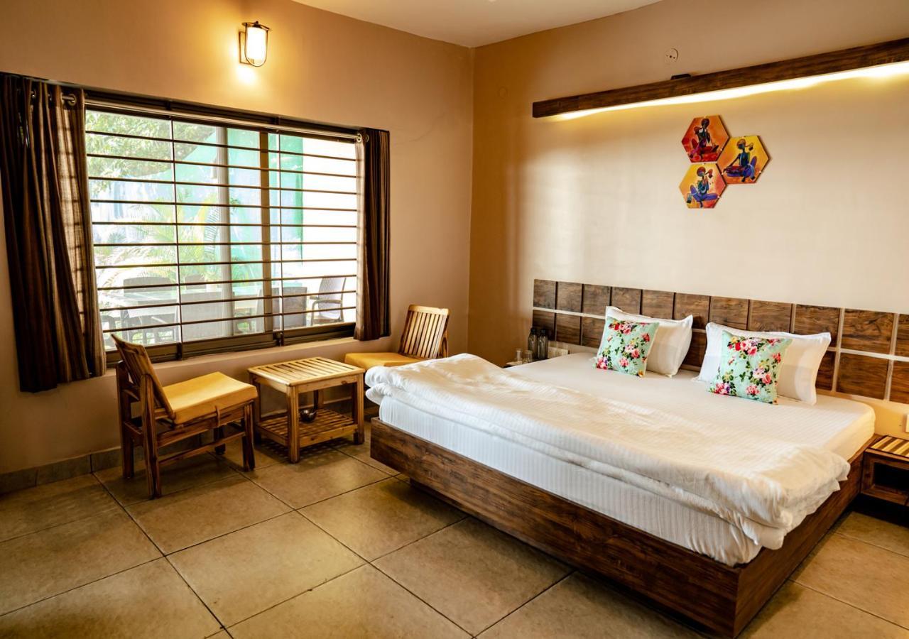เดอะ สัตปุระ ปัญจทัฏวา วิลลา Hotel Khapa  ภายนอก รูปภาพ