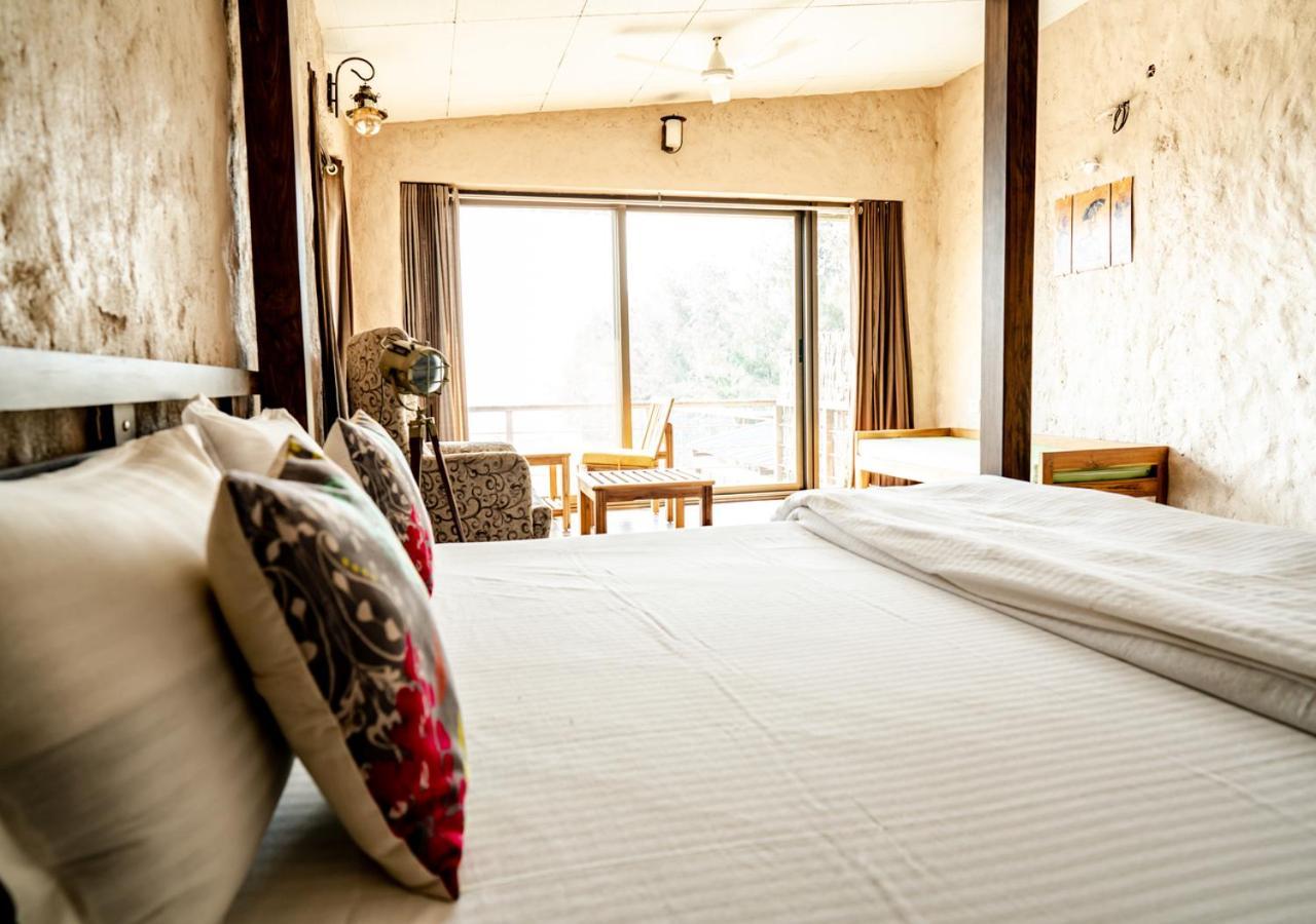 เดอะ สัตปุระ ปัญจทัฏวา วิลลา Hotel Khapa  ภายนอก รูปภาพ